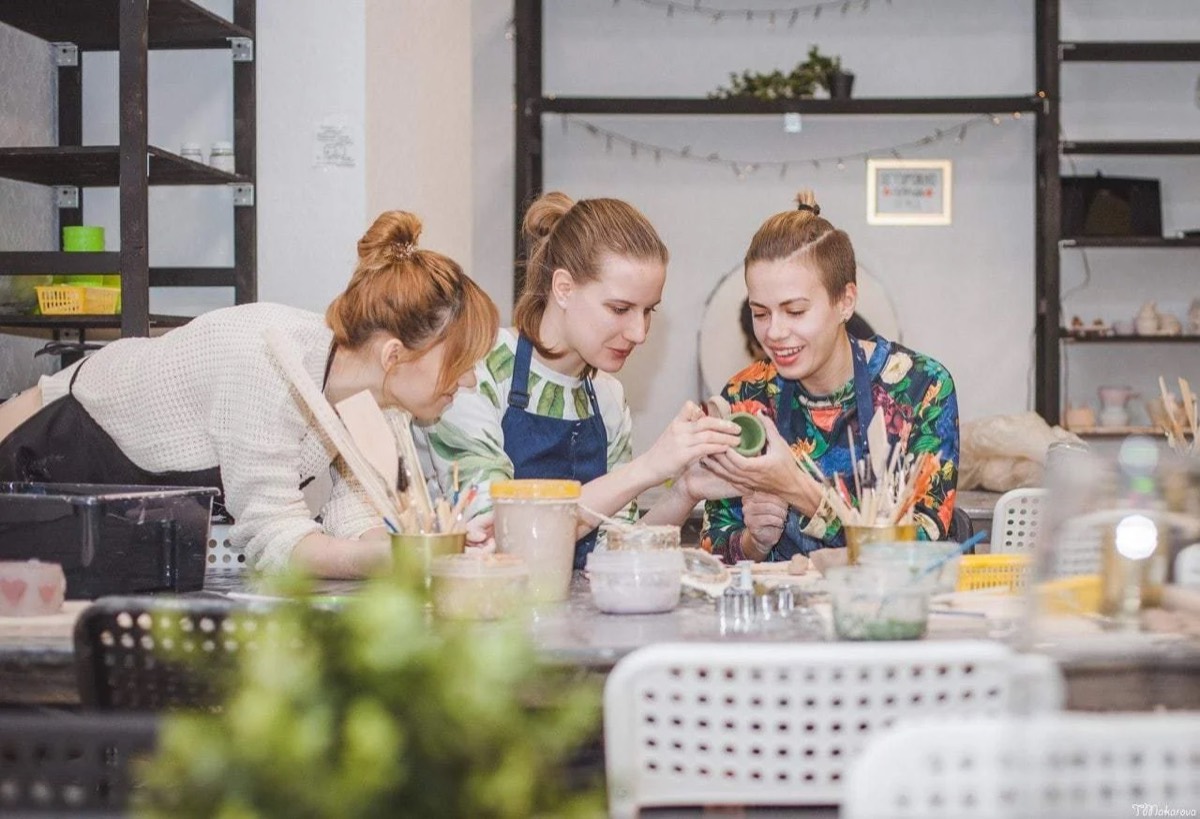 Corporate Pottery Class by pottery studio 1