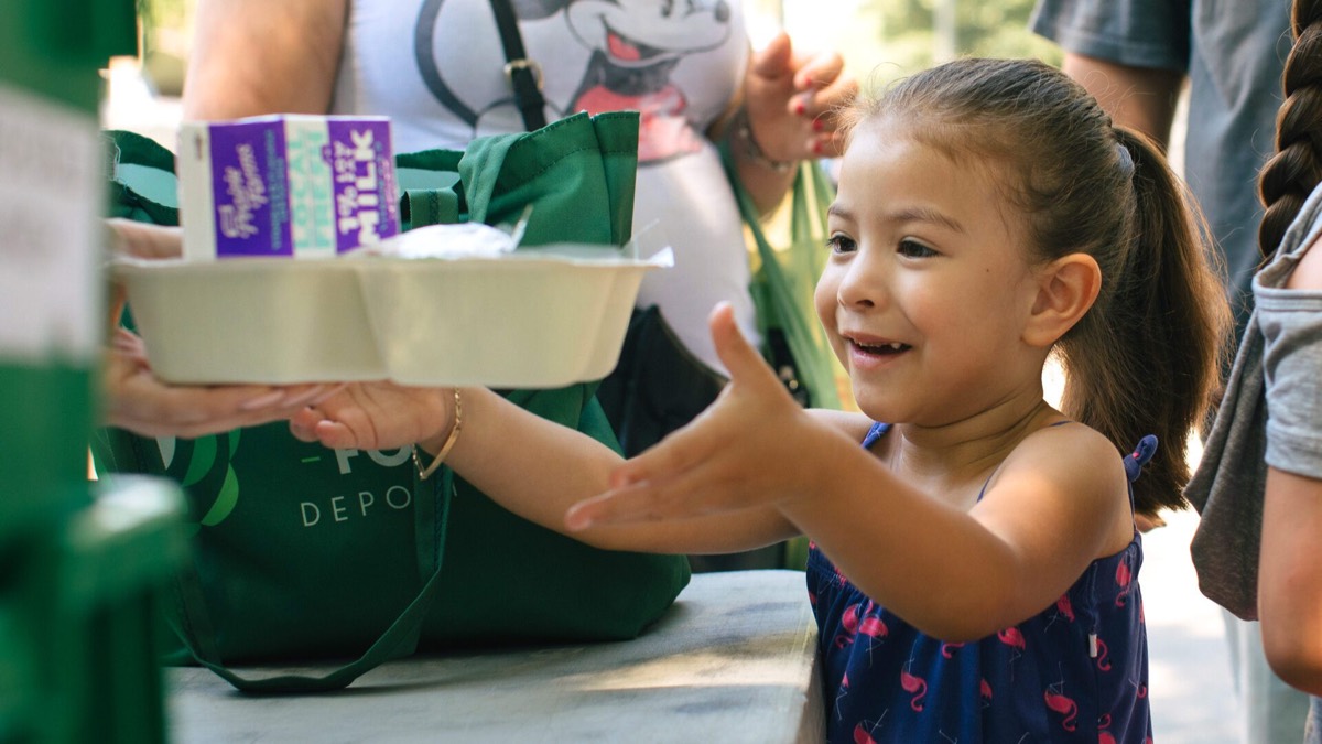 Corporate Food Repacking Shift by greater chicago food depository
